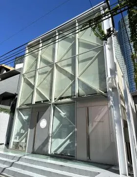 六本木フォレストビルの外観