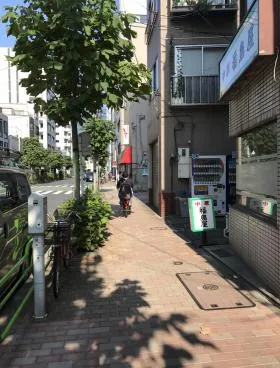 湊一丁目戸建ビルの外観