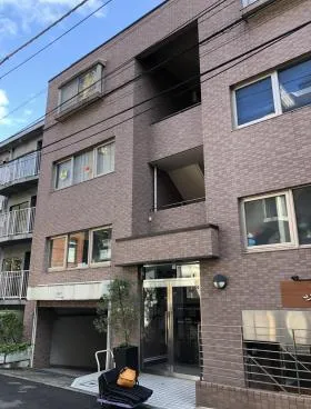 セリジェ神宮前の外観