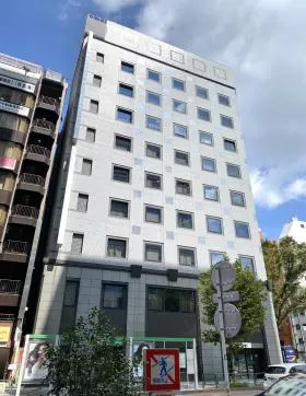 京王新宿321ビルの外観