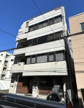 フローリッシュ千駄ヶ谷の外観