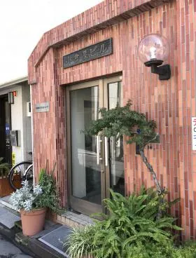 小倉屋ビルの外観