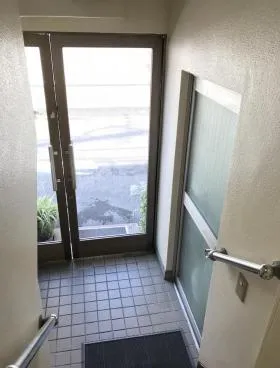 小倉屋ビルの外観