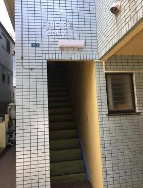 EDIFICE西新宿の外観