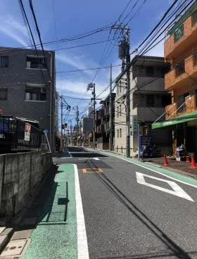 ニシカワビルの外観