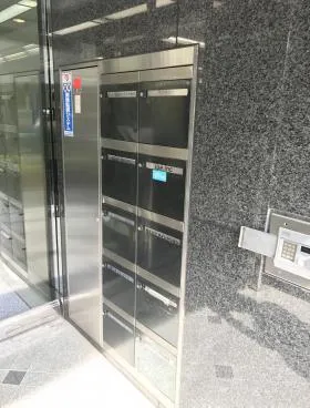 アヌシー青山ビルの外観