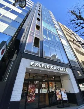 TH西新宿ビルの外観