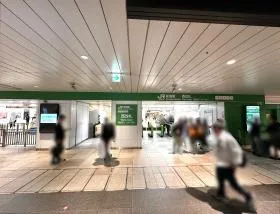 JR新宿駅からもアクセスしやすい