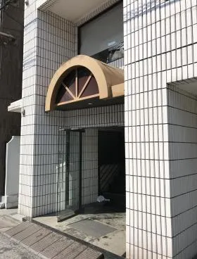 クロカワビルの外観