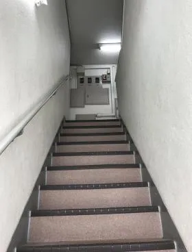 岡田ビルの外観