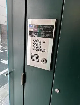 中目黒KRKビルの外観