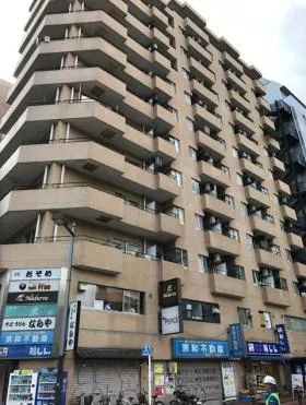 パークハイツ池袋ビルの外観