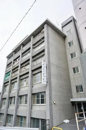 三恵大塚ビルの外観