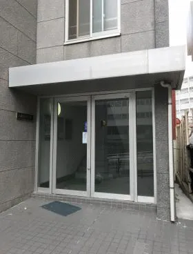 三恵大塚ビルの外観