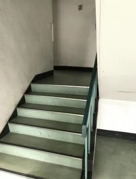 三恵大塚ビルの外観