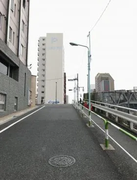 三恵大塚ビルの外観