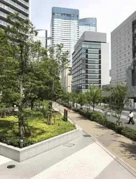 DEUX TOURS CANAL&SPA EAST棟の外観