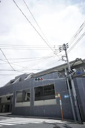 グランマルジュ市ヶ谷の外観