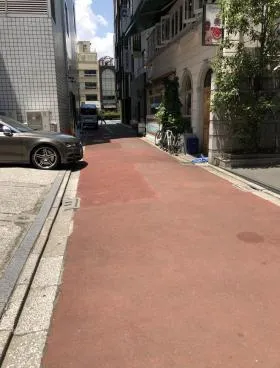 Barbizon23の外観