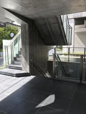 アイディ代官山ビルの外観