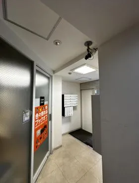 林ビルの外観