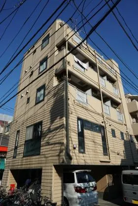 大塚共栄ビルの外観