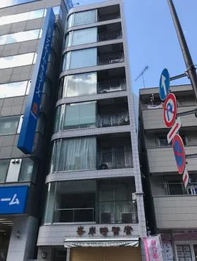 時習堂ビルの外観