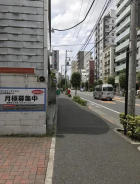 赤玉ビルの外観
