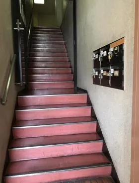 ヴァリエ戸山ビルの外観