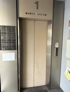 リービルの外観