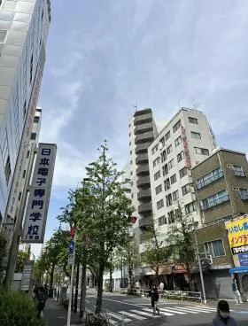 リービルの外観
