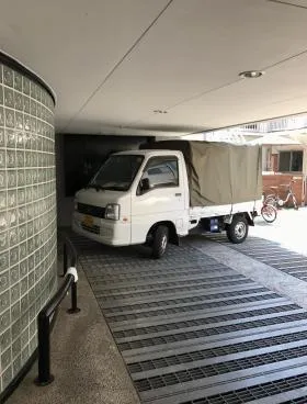 ループ青山ビルの外観