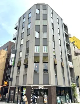 MOTビルの外観