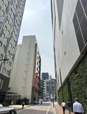 MOTビルの外観