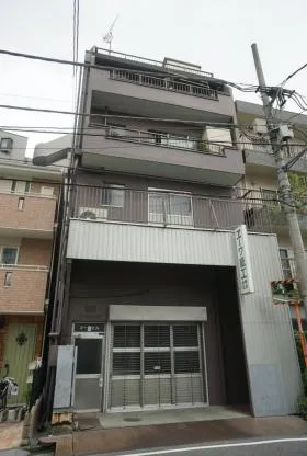 エーワビルの外観