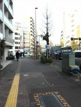 ユニテビルの外観