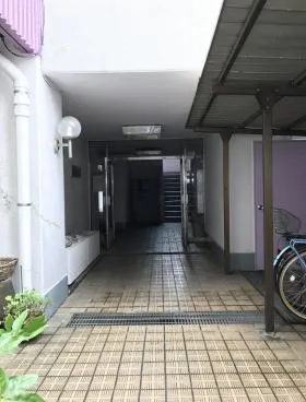 坂本マンションの外観
