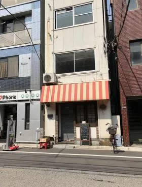 越後屋ビルの外観