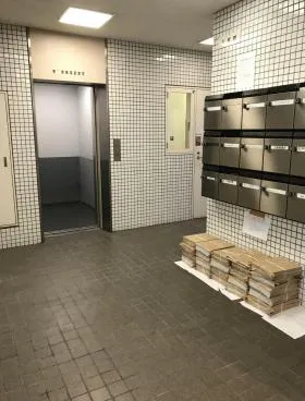 神宮外苑ビルの外観
