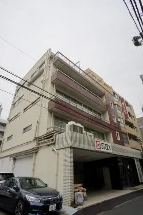 藤井ニットビルの外観