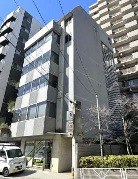 EST渋谷ビルの外観