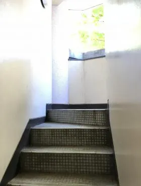 アーク新中野ビルの外観