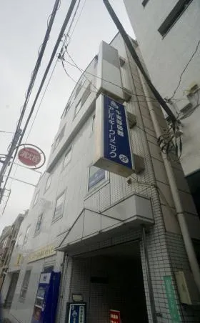 南千束山本ビルの外観