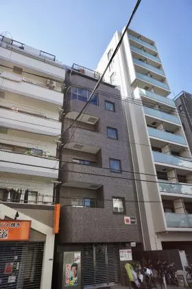 亀田ビルの外観