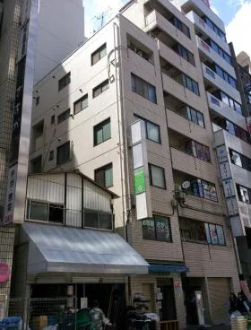 小島ビルの外観