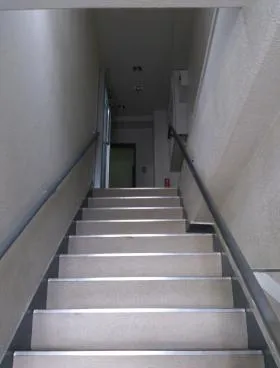 小島ビルの外観