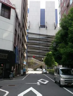 小倉ビルの外観