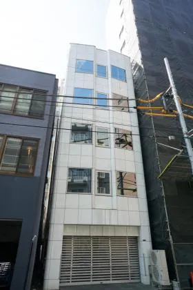 日本橋長岡ビルの外観