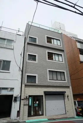 石渡ビルの外観