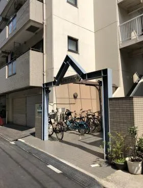 ルアセイントビルの外観